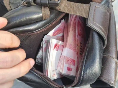 杭州小伙手机上看了本电影,取现58000元给朋友做手术!警察电话来了