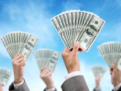 金融领域的AI革命！Anthropic推出专属分析工具，助力投资决策！