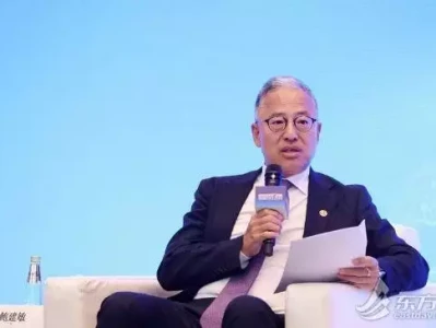 中信集团鲍建敏：人工智能正在改写金融行业的规则森碟6岁到15岁生日记录，再好的底子也不能放任野蛮生长！