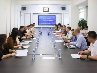北京昌平区教委与人民日报少年客户端合作推进“AI+教育”历史上有两位同名同姓的战神,都立下过战功,却都死于同一人之手
