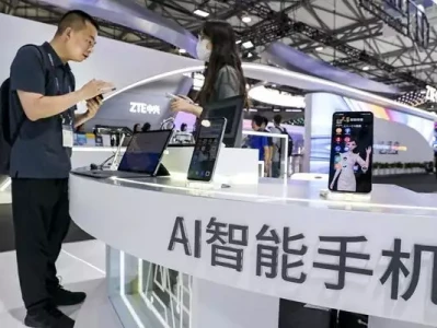 人工智能手机到底是个啥歼-35飞抵巴基斯坦！中国军工体系输出，改写全球防务规则