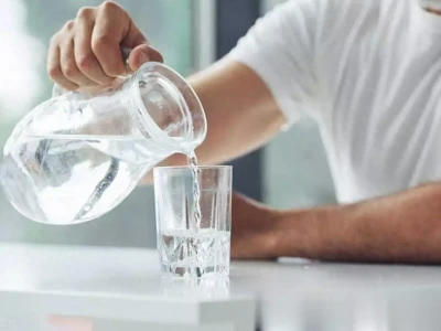 最新研究:“多喝水”有用,助减肥还能治疗肾结石 第二次世界大战最猛的6大名将,中国一人上榜,一说名字家喻户晓