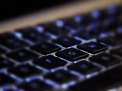 别让科技进步变成双刃剑:统一人工智能监管势在必行