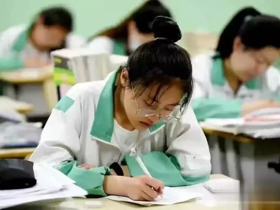 为什么喜欢数学不喜欢英语,和喜欢英语不喜欢数学最常见!核动力火箭:火星之旅时间减半,反应堆设计挑战重重