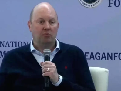 Marc Andreessen：AI 本质是软件，真正革命并非 ChatGPT，十年内机器人将是地球最大新型产业并带动中高端就业